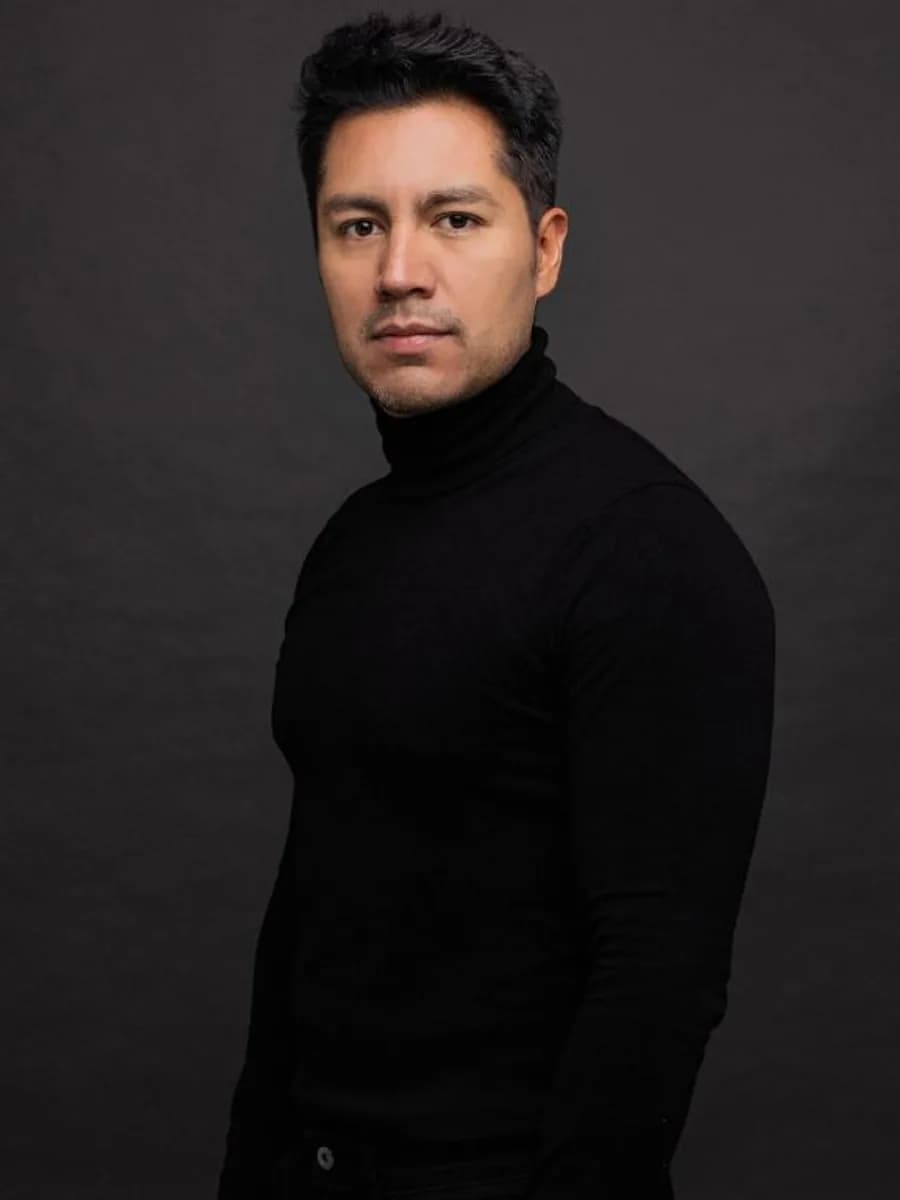 Mauro González