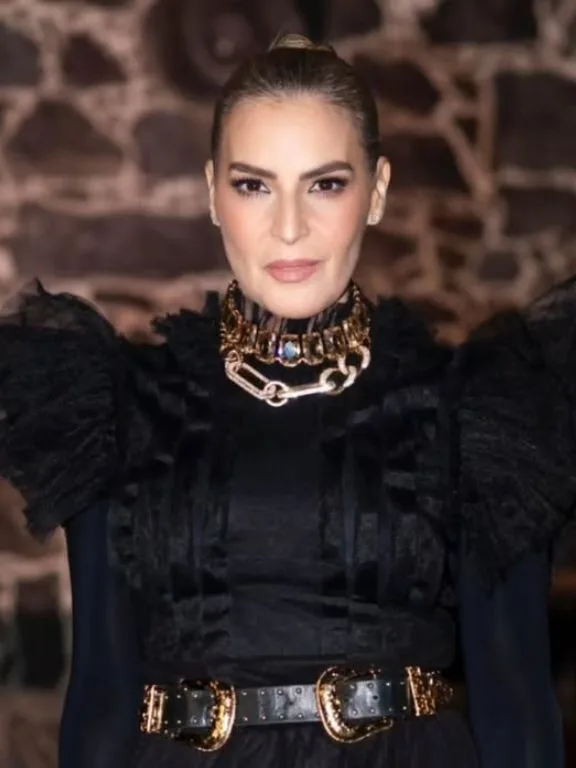 Angie Taddei — foto 2