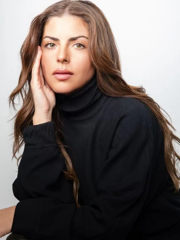 Isabel Burr — foto 1