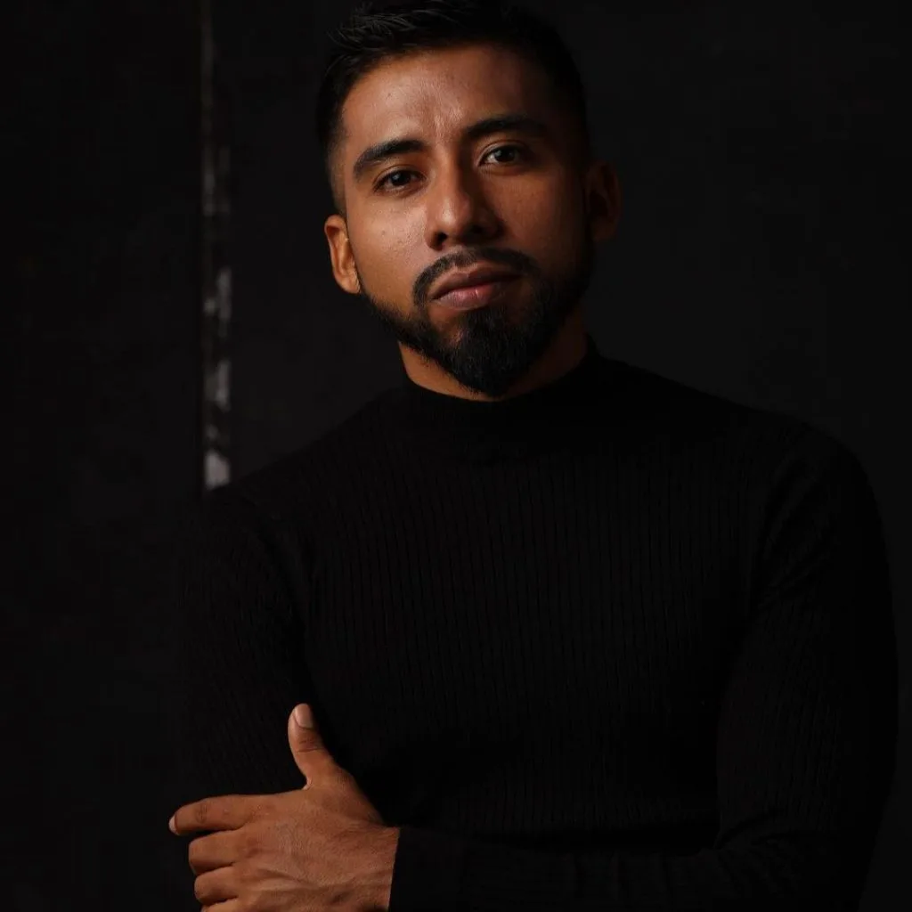 Miguel Aquino — foto 1