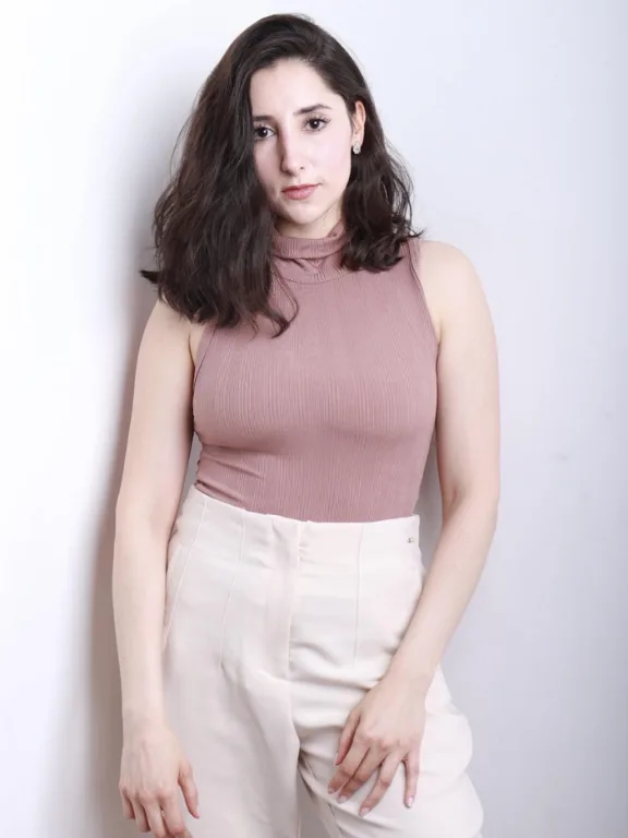 Paola Montes de Oca — foto 1
